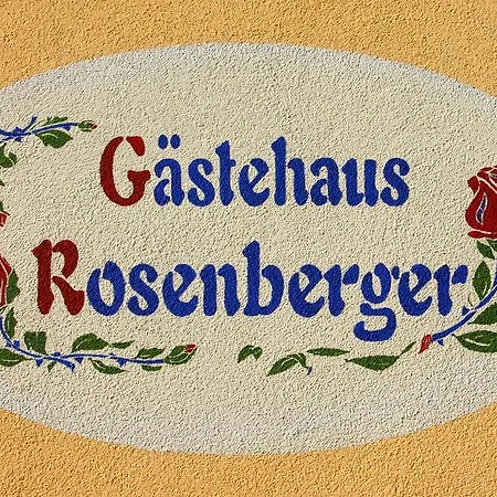 Gastehaus Rosenberger Tropolach